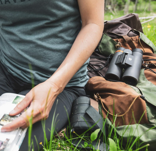Maven C-1 Binoculars (8x42)